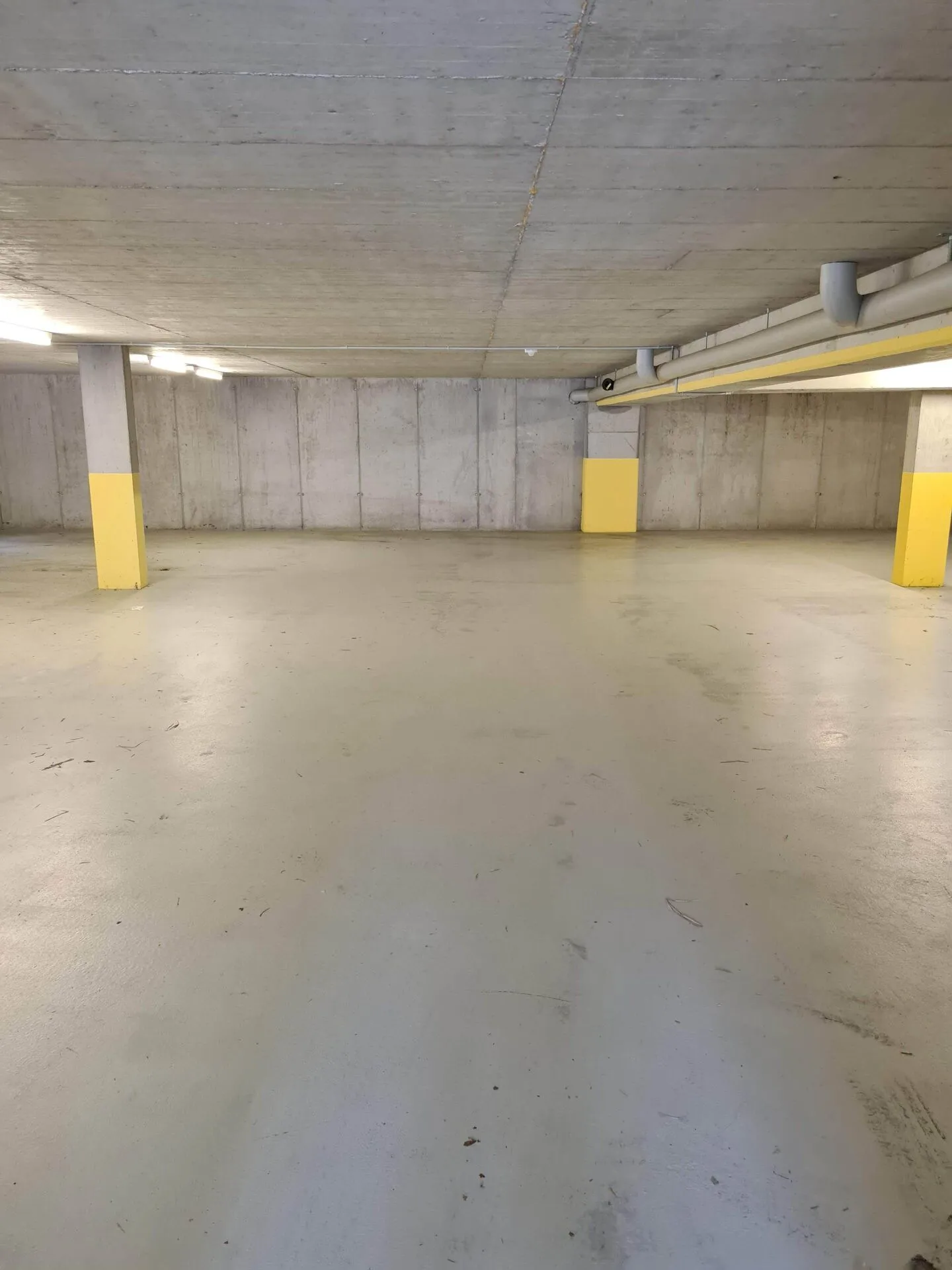 Parkplatz im Freien mieten - Foto 3 von 3