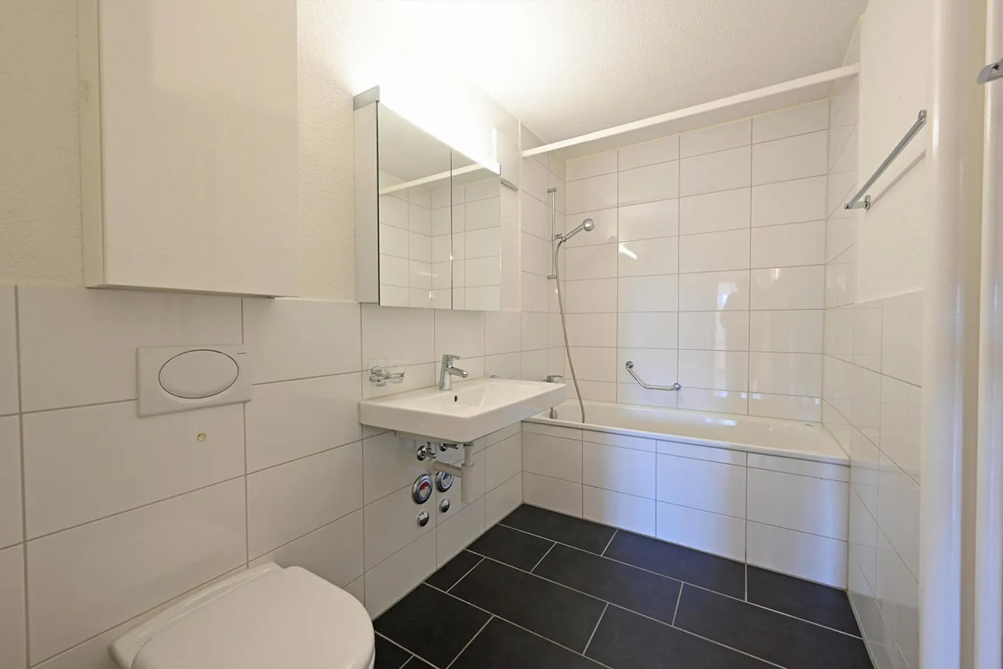 Modernes Apartment mit Seeblick - Foto 6 von 8