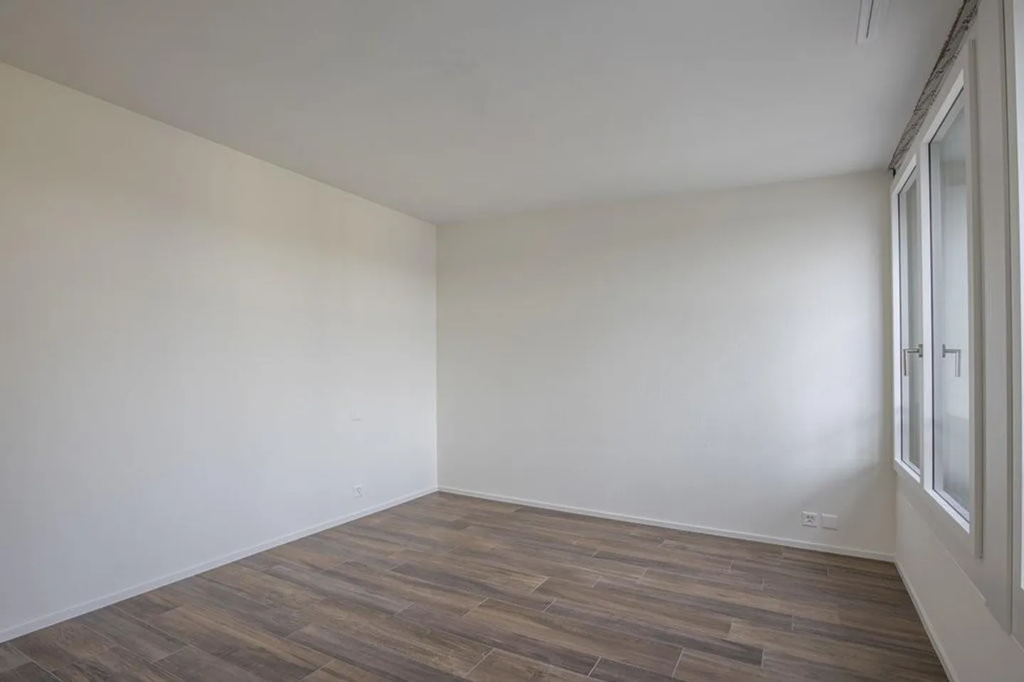 Vivere moderno nella torre a Pratteln - Foto 8 di 10