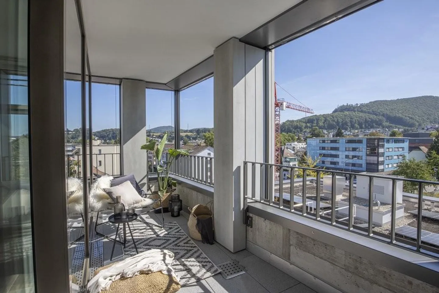 Vivere moderno nella torre a Pratteln - Foto 10 di 10