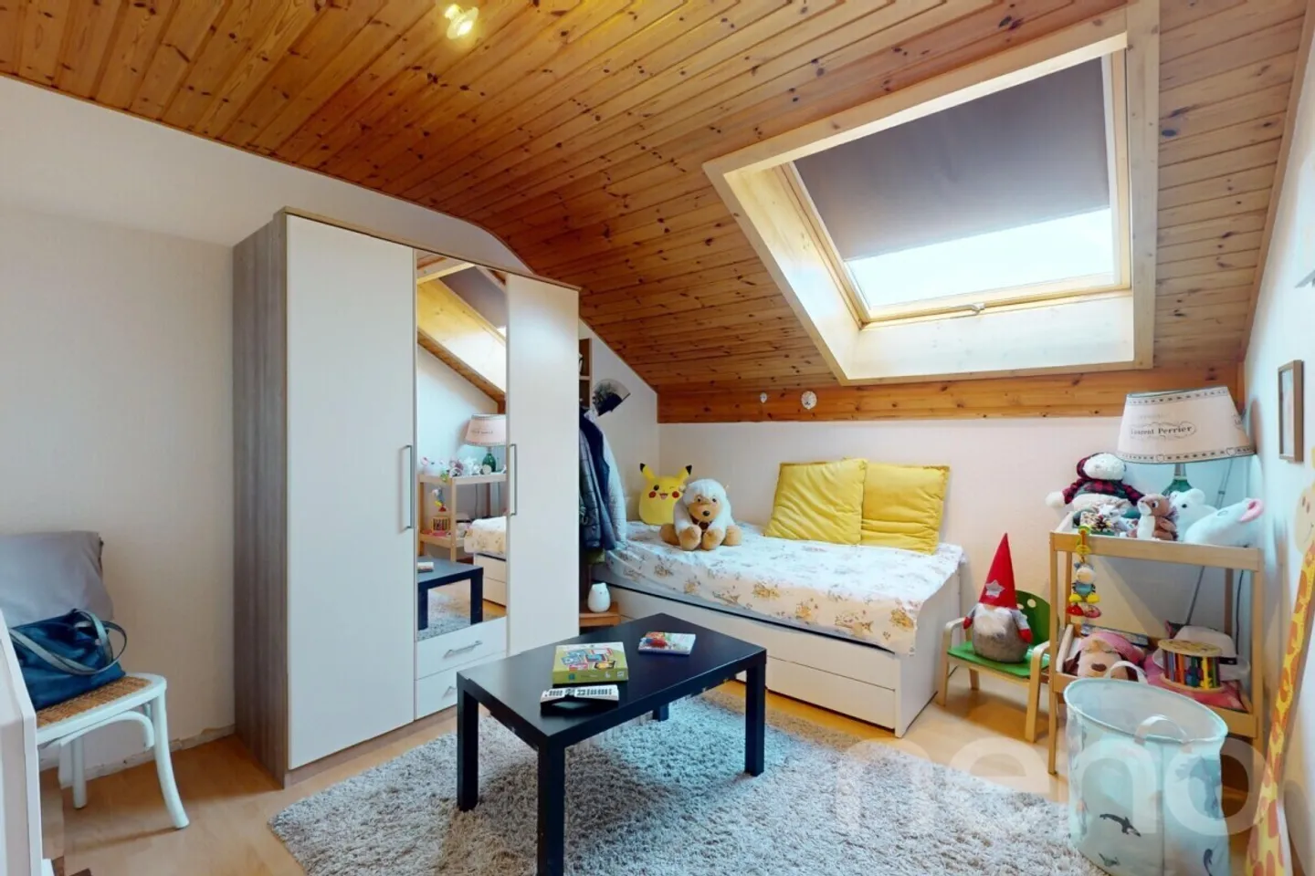 Beautiful apartment with balcony and garage! - Photo 11 of 13