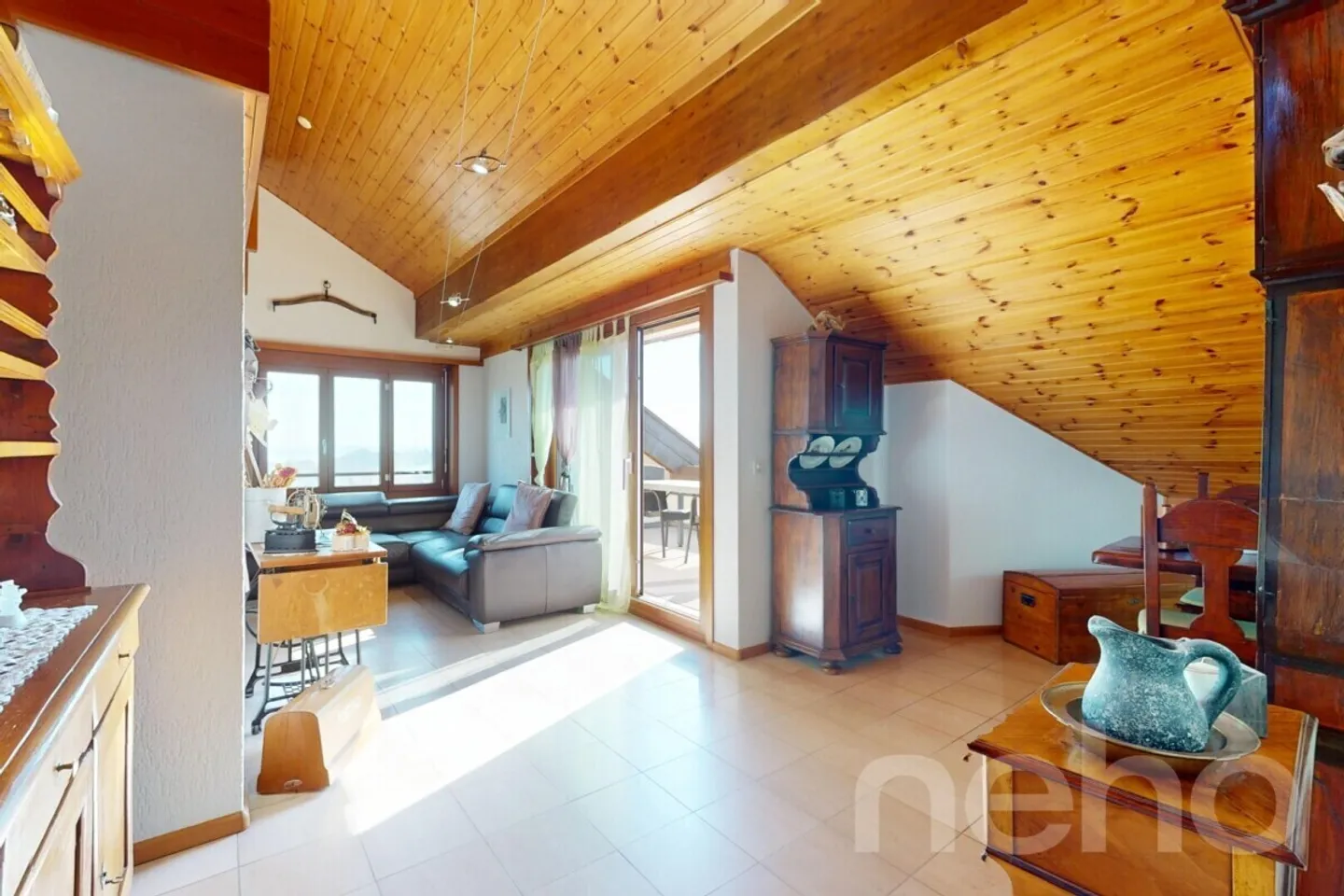 Beautiful apartment with balcony and garage! - Photo 4 of 13