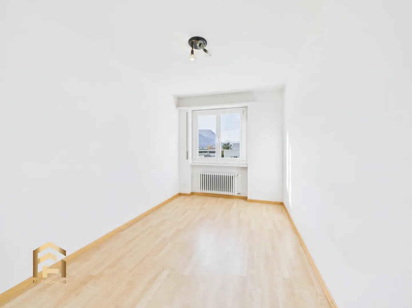 Appartamento familiare di 4,5 stanze con balcone - Foto 9 di 13