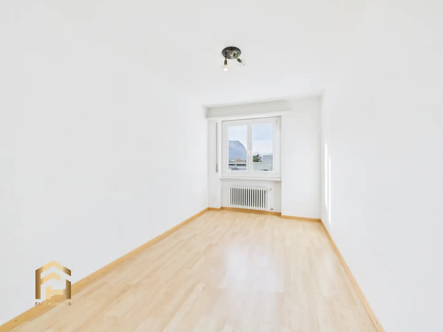 Appartamento familiare di 4,5 stanze con balcone - Foto 11 di 13