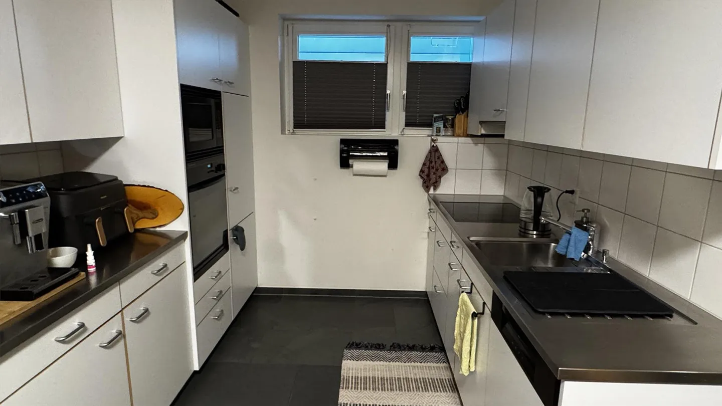 4.5 room apartment with approx. 112m2, large terrace/private garden, near the lake - Photo 5 of 16