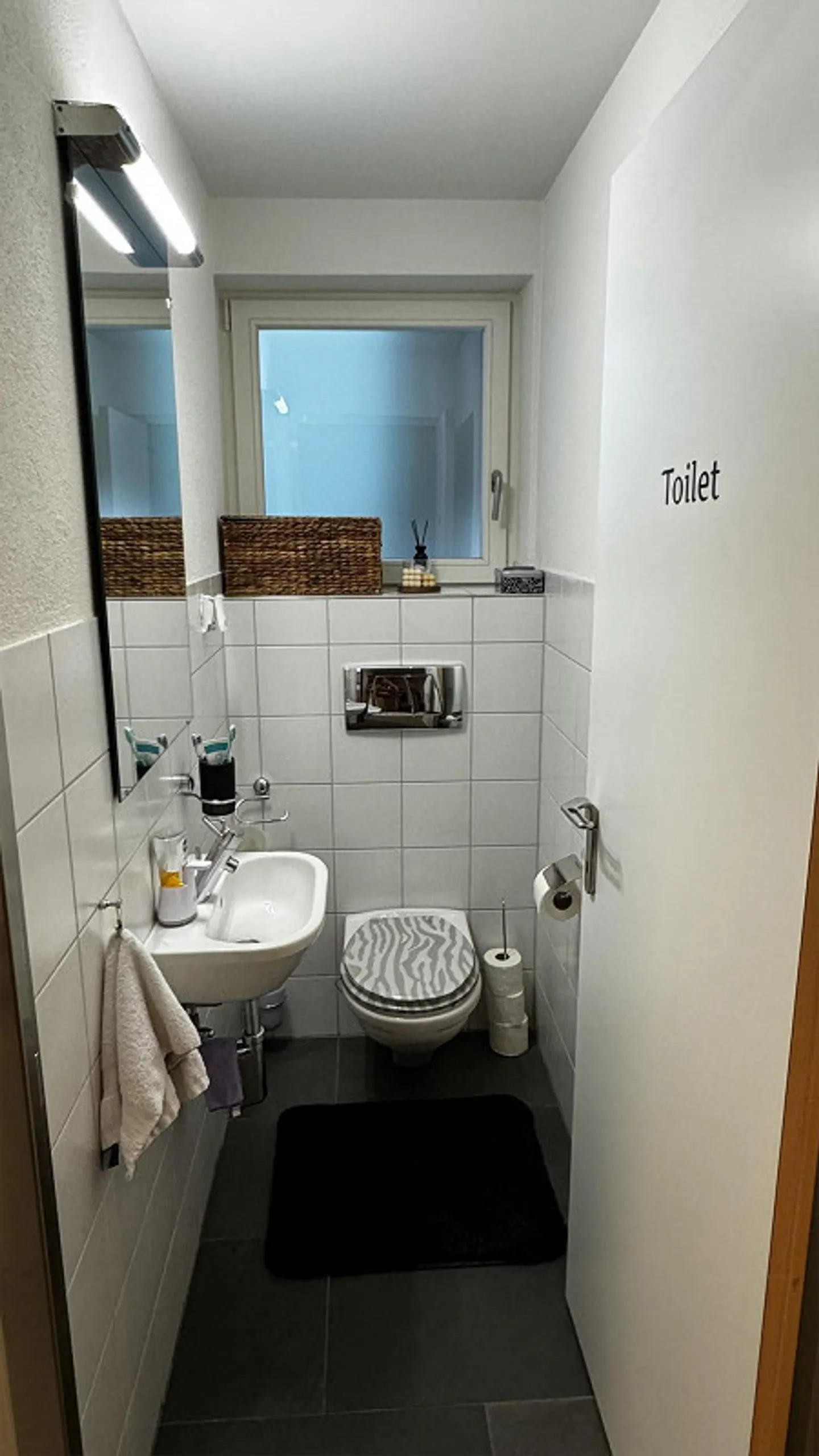 4.5 room apartment with approx. 112m2, large terrace/private garden, near the lake - Photo 8 of 16