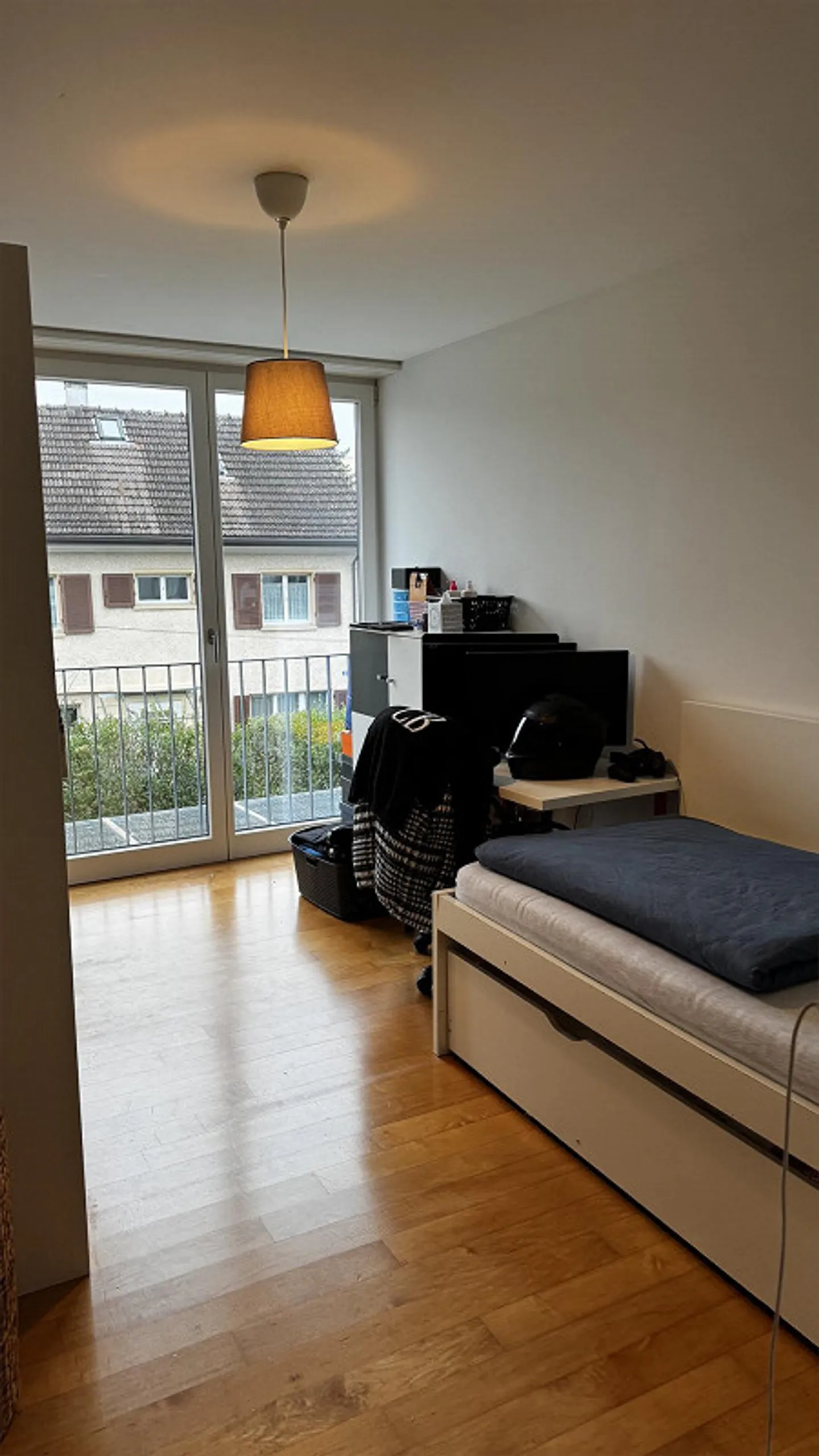 4.5 room apartment with approx. 112m2, large terrace/private garden, near the lake - Photo 9 of 16