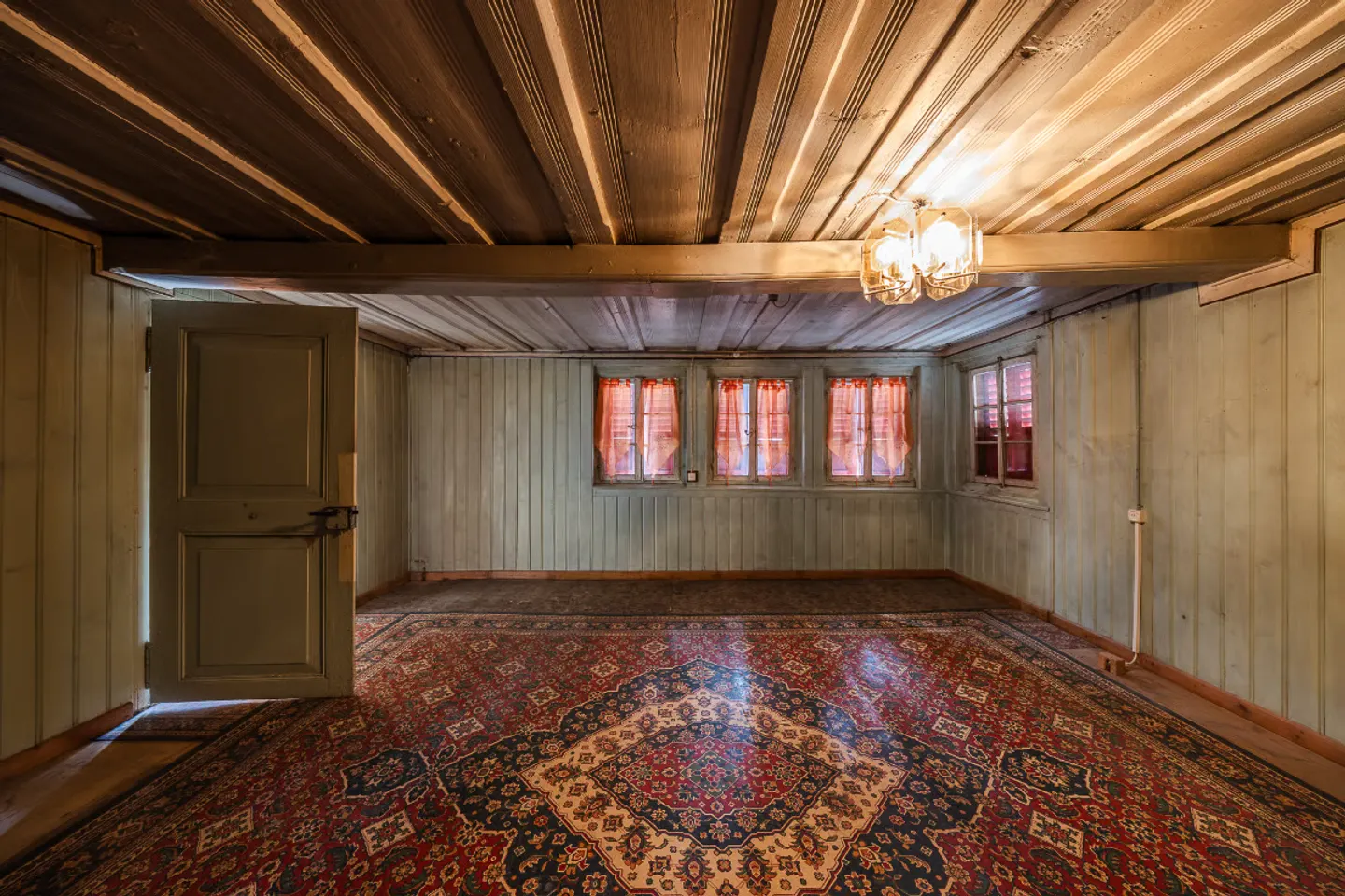Casa caratteristica da reinventare nel cuore di Charmey - Foto 8 di 13