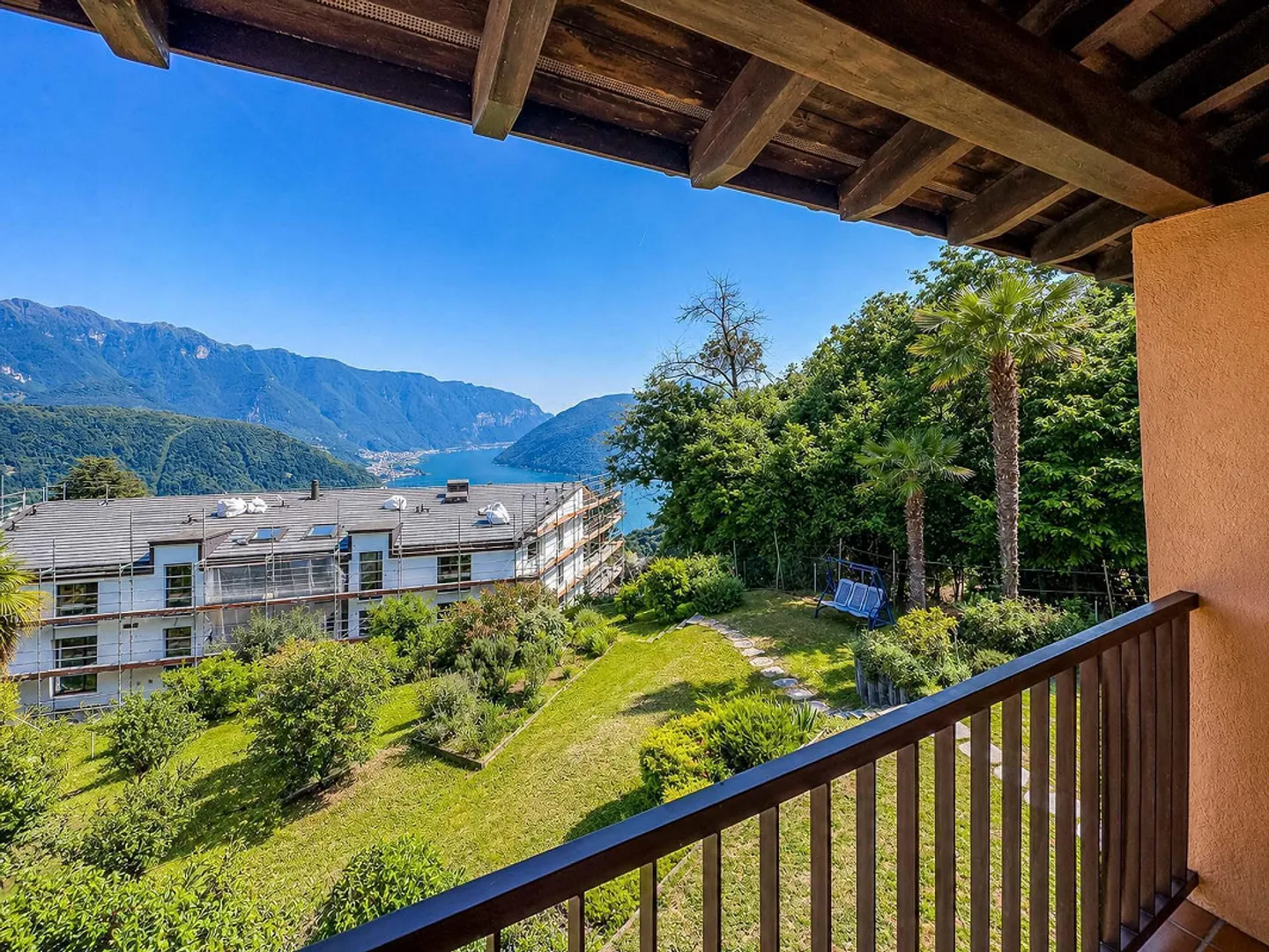 Familienhaus mit Seeblick in Carona - Foto 11 von 14