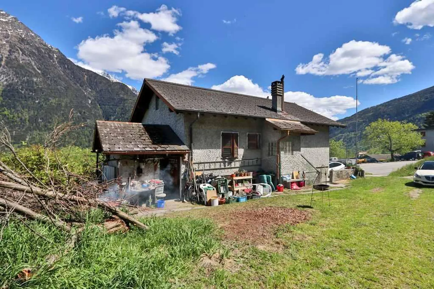 Charmantes Einfamilienhaus mit Garten - Foto 3 von 17