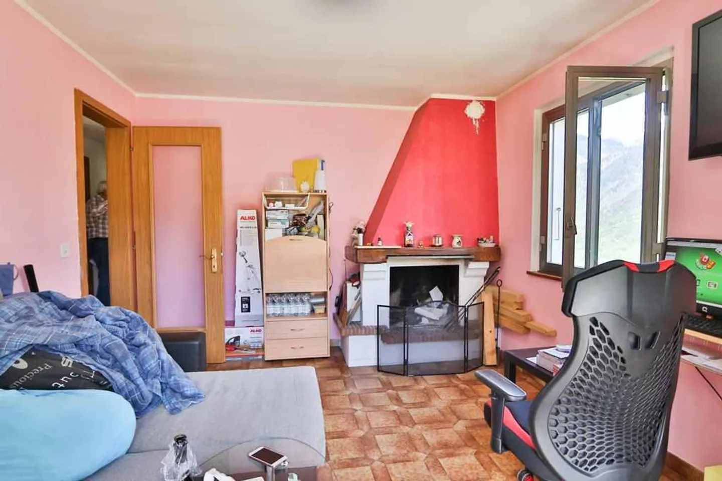 Charmantes Einfamilienhaus mit Garten - Foto 5 von 17