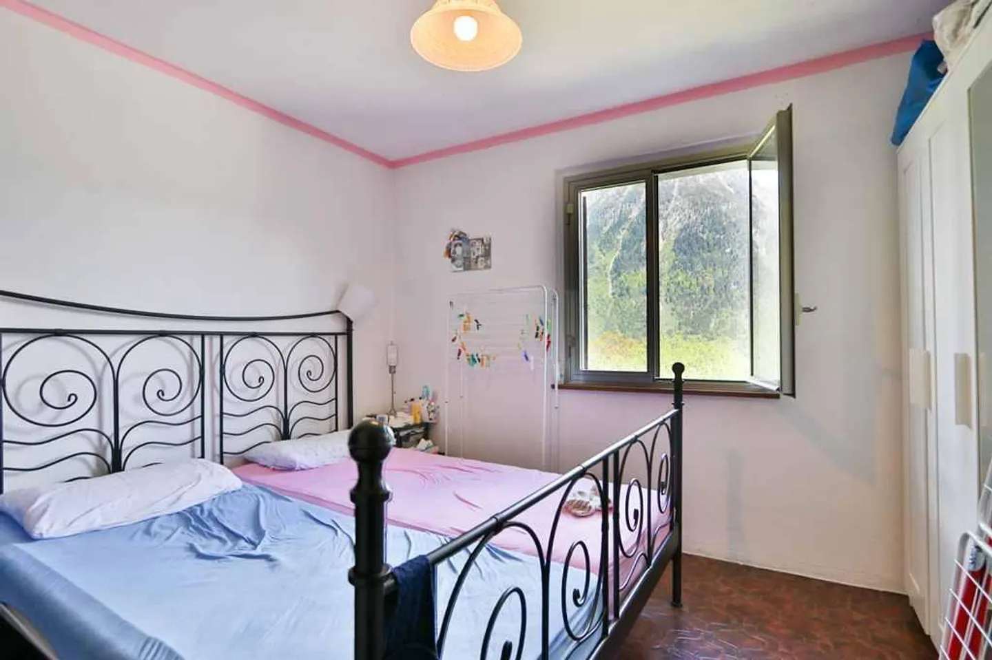 Charmantes Einfamilienhaus mit Garten - Foto 11 von 17