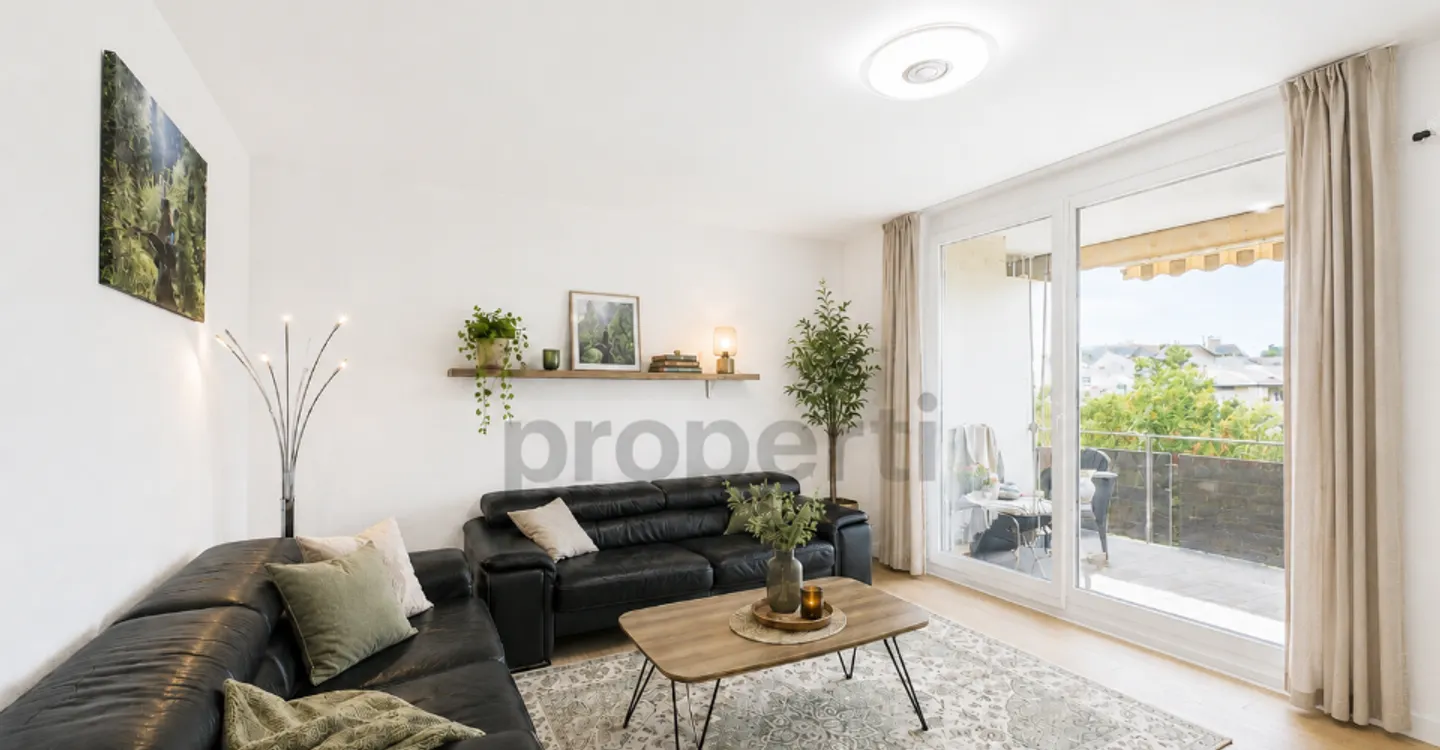 Confort de vie rénové avec balcon et vue sur la verdure à Rheineck - Photo 2 sur 11