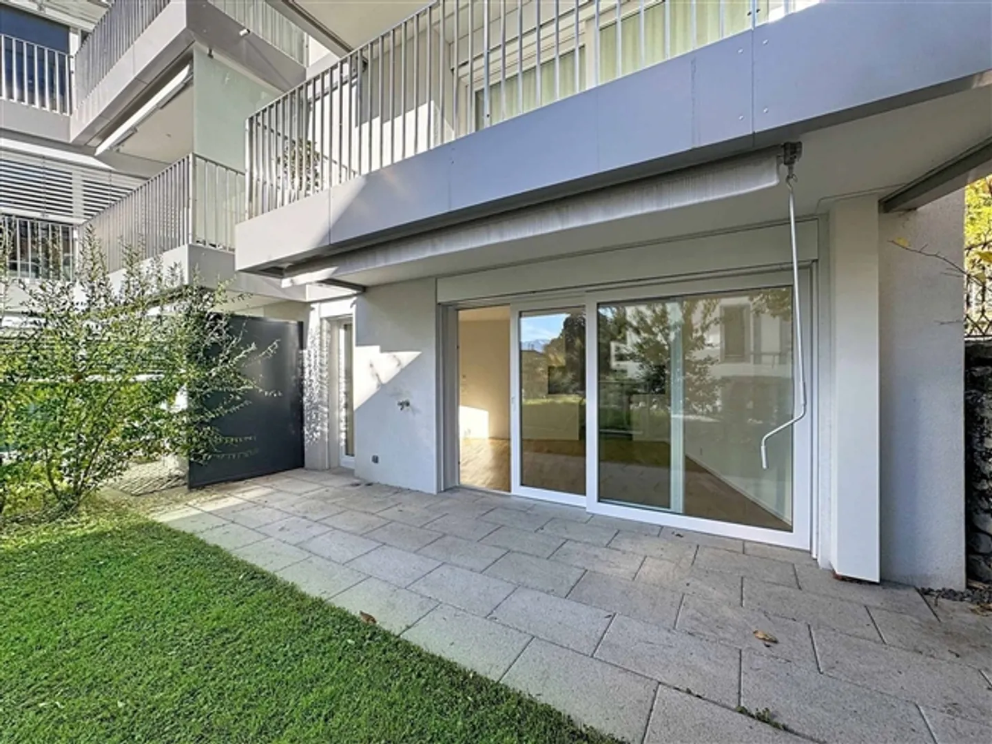 «2.5 P Kürzlich mit Terrasse und Garten» - Foto 5 von 11