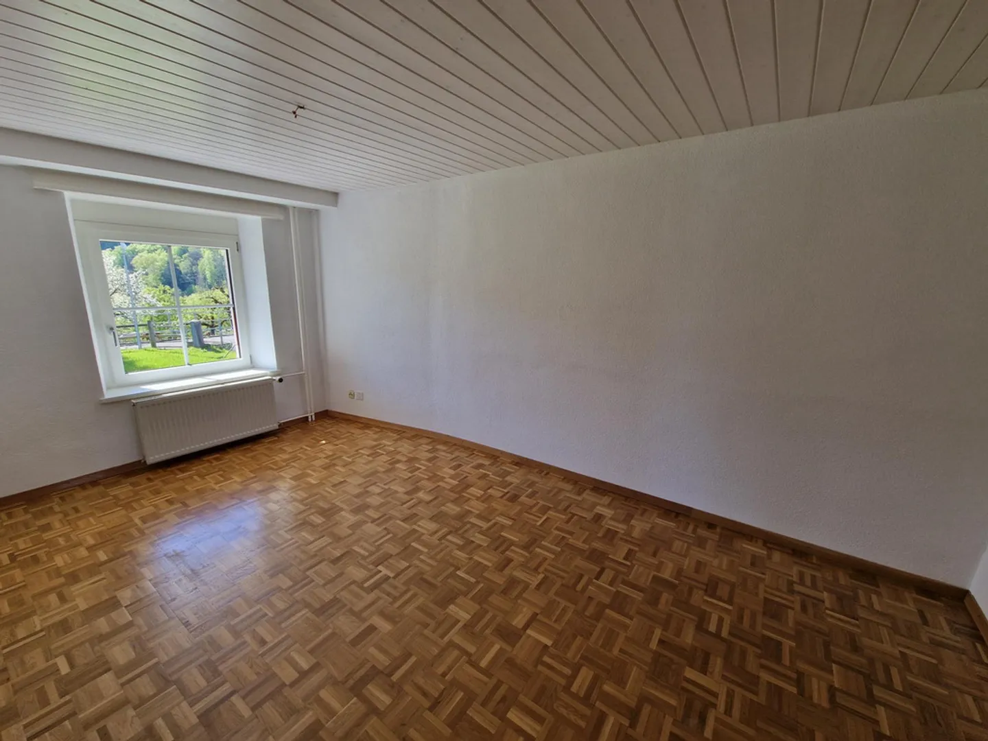 A view of the countryside for a peaceful life - Photo 6 of 12