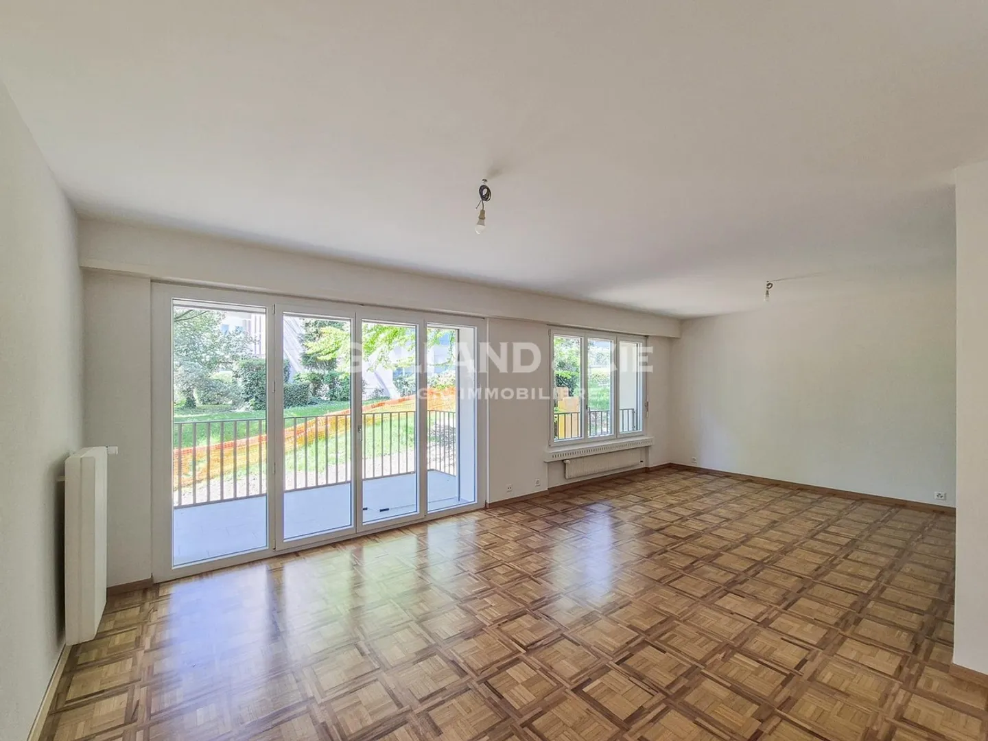 4.5 Room Apartment - Photo 2 of 11