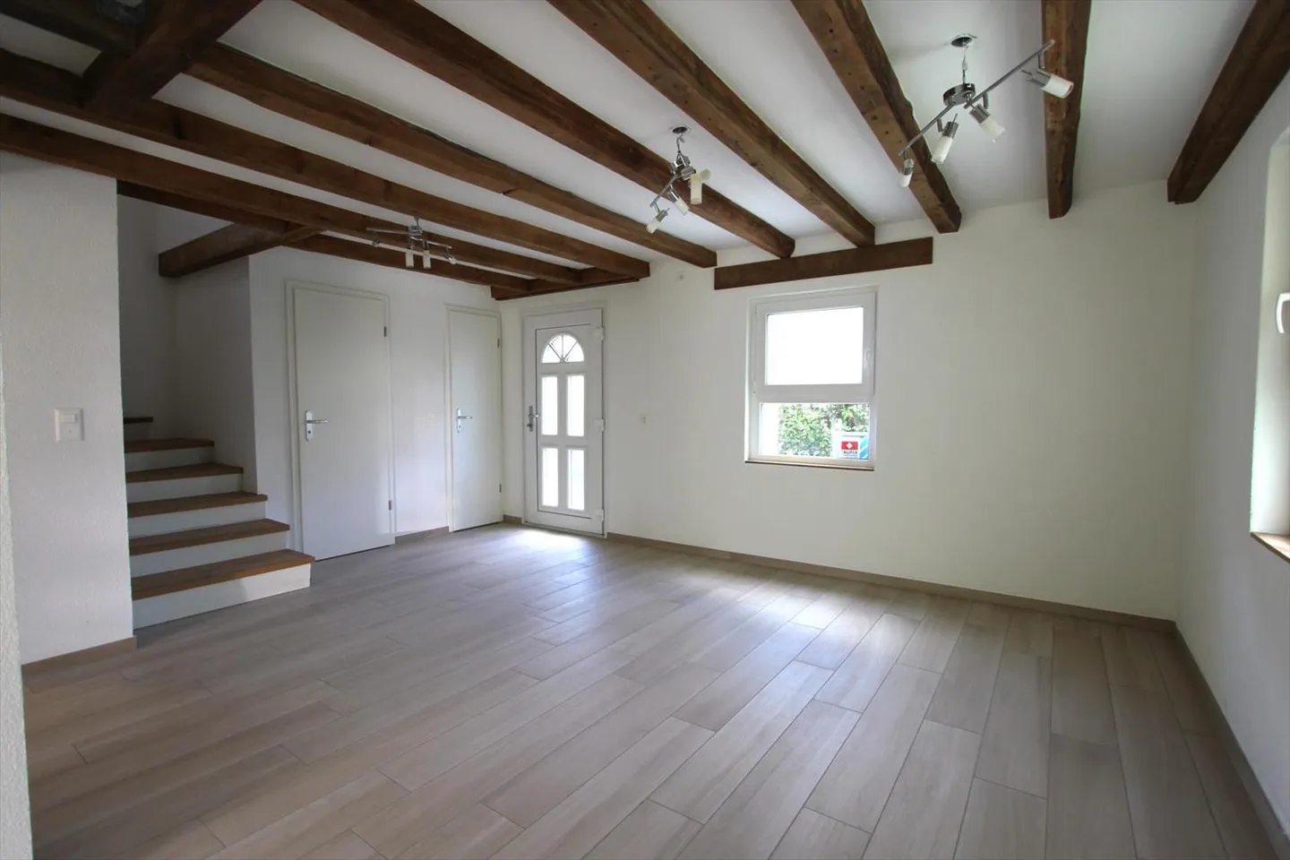 Villa 5.5 rooms - Photo 4 of 11