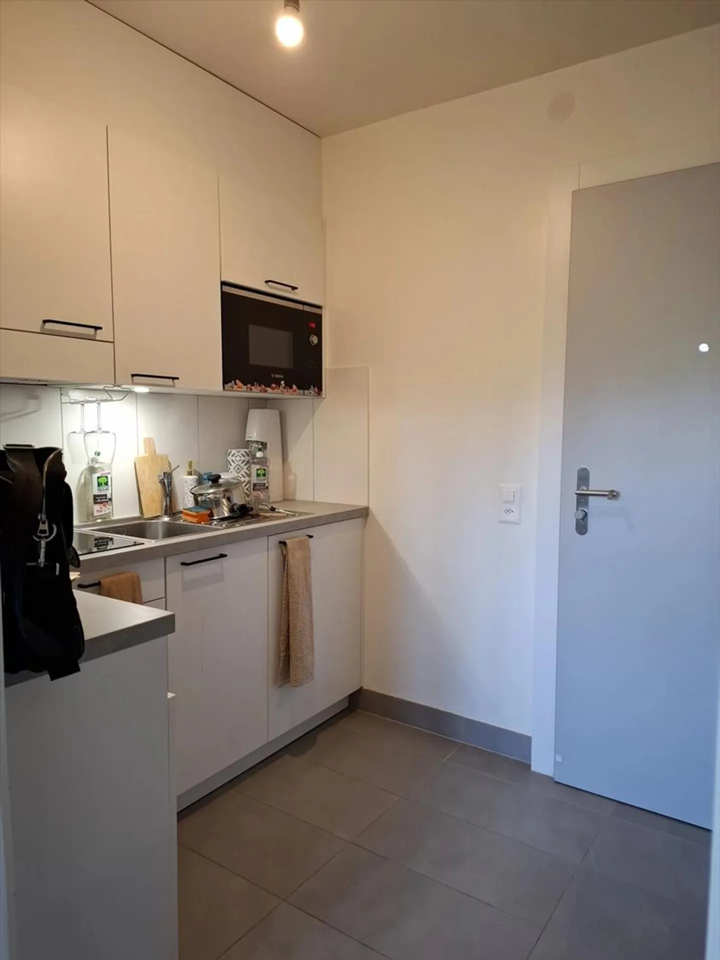 1-room apartment - Photo 3 of 4