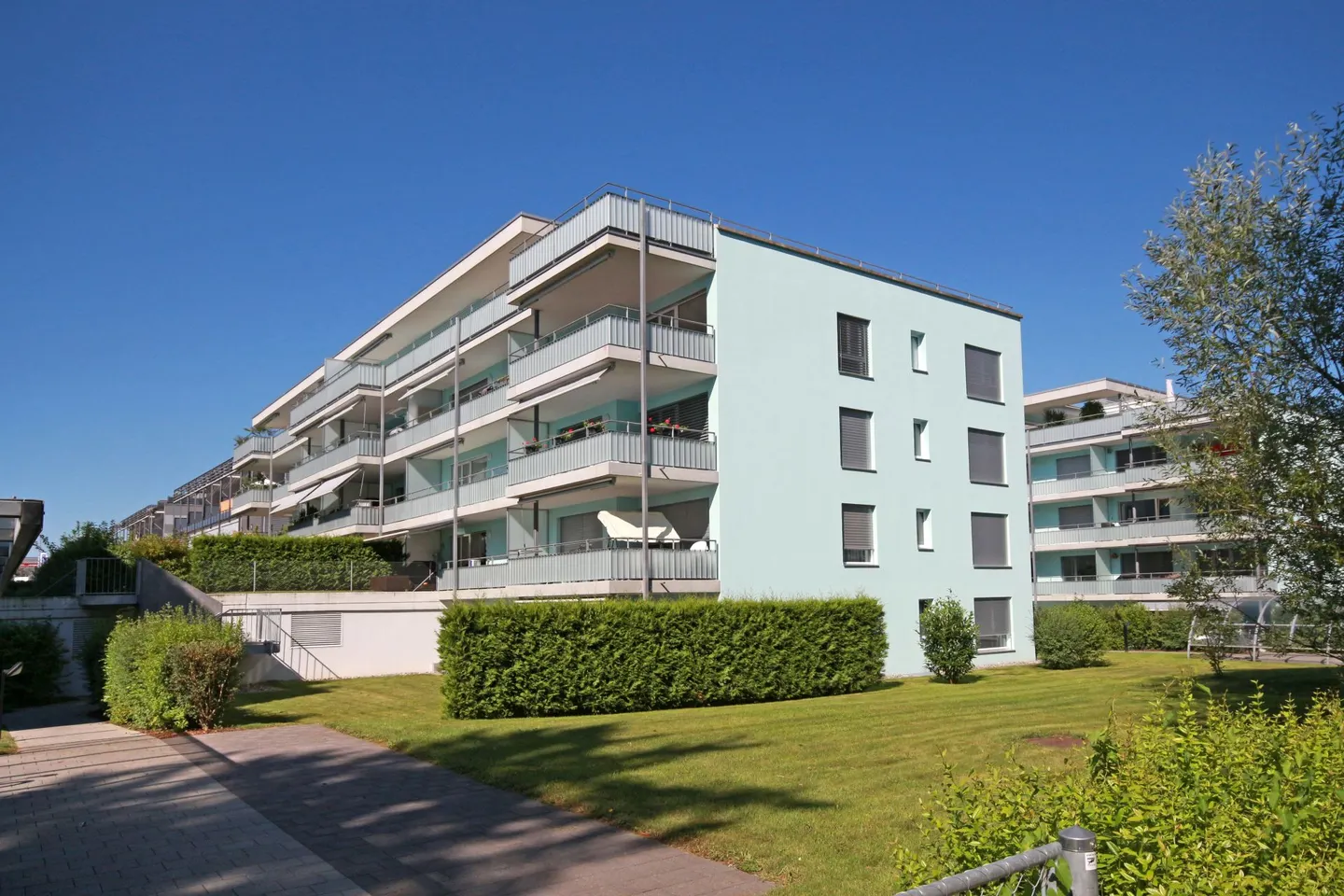 Appartement Charmant et Moderne - Central à Bülach - Photo 1 sur 2
