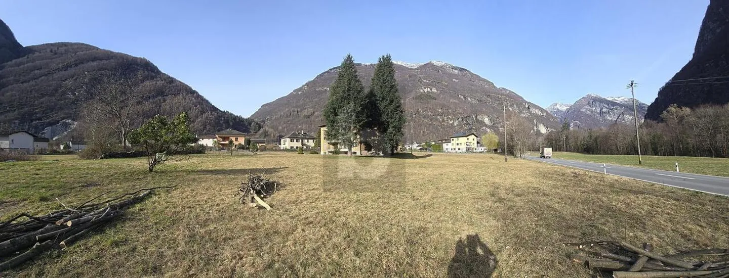 AMPIO E SOLEGGIATO IN POSIZIONE TRANQUILLA - Photo 1 sur 6