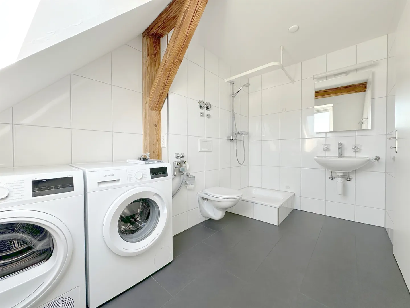 Fantastico appartamento loft con terrazza privata sul tetto! - Foto 10 di 12