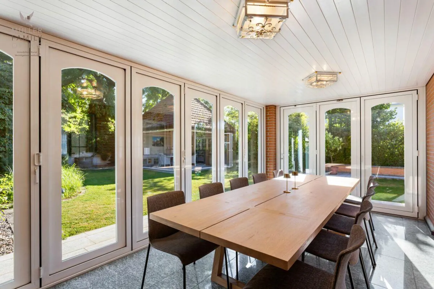 Dreamy Country House Villa with Pool and Idyllic Garden - Photo 11 of 13