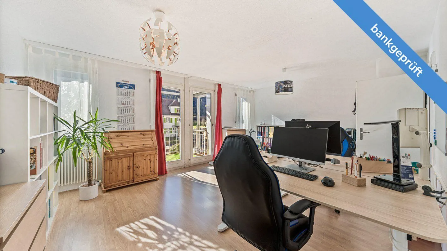 Familienhaus mit Aussenraum - Foto 5 von 13