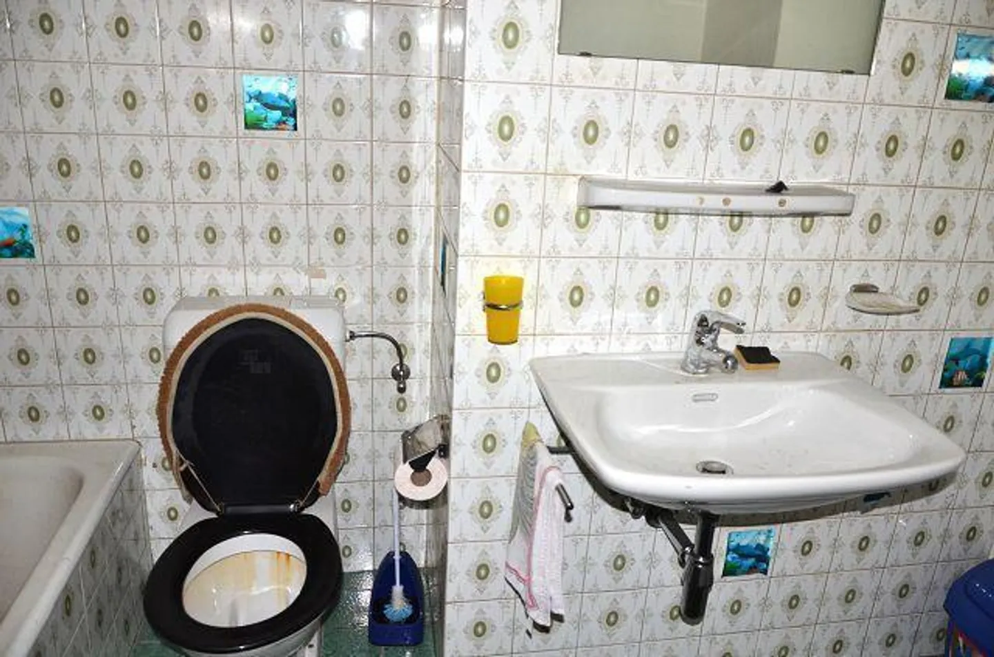 Grande maison tessinoise à rénover sur 3 étages avec annexe, centrale... - Photo 8 sur 13