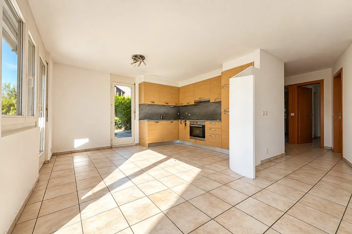 Investment Property in Lutry - Photo 11 of 19