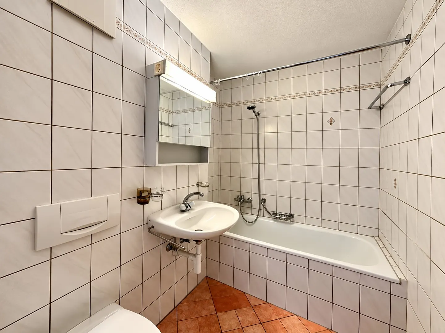 Investment Property in Lutry - Photo 13 of 19