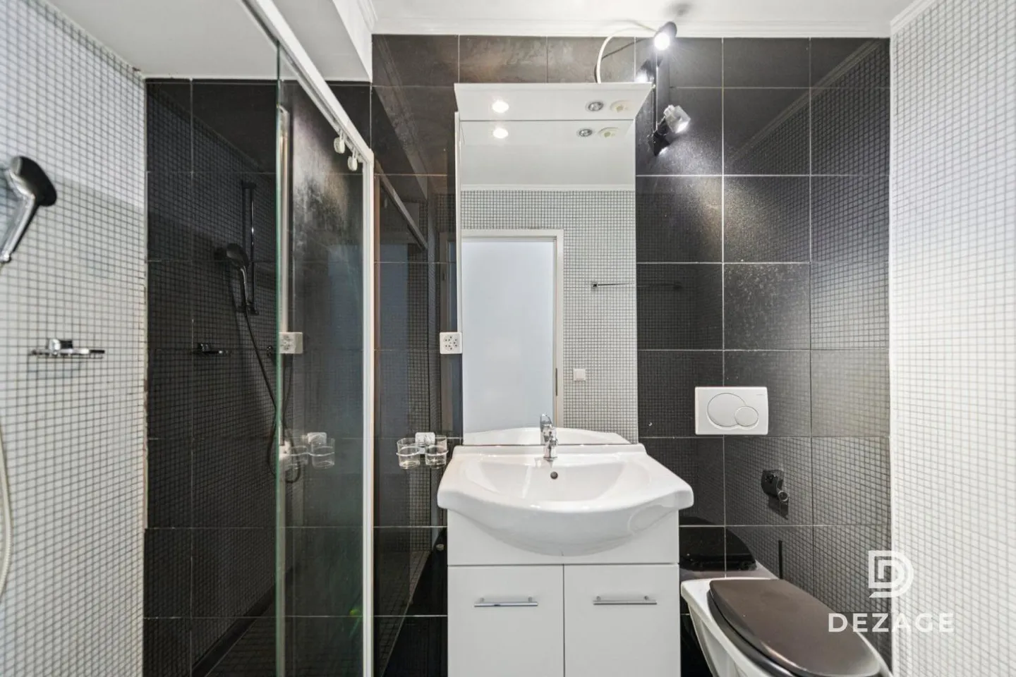 Space and modern comfort 2 minutes from Oron, schools and shops! - Photo 11 of 13