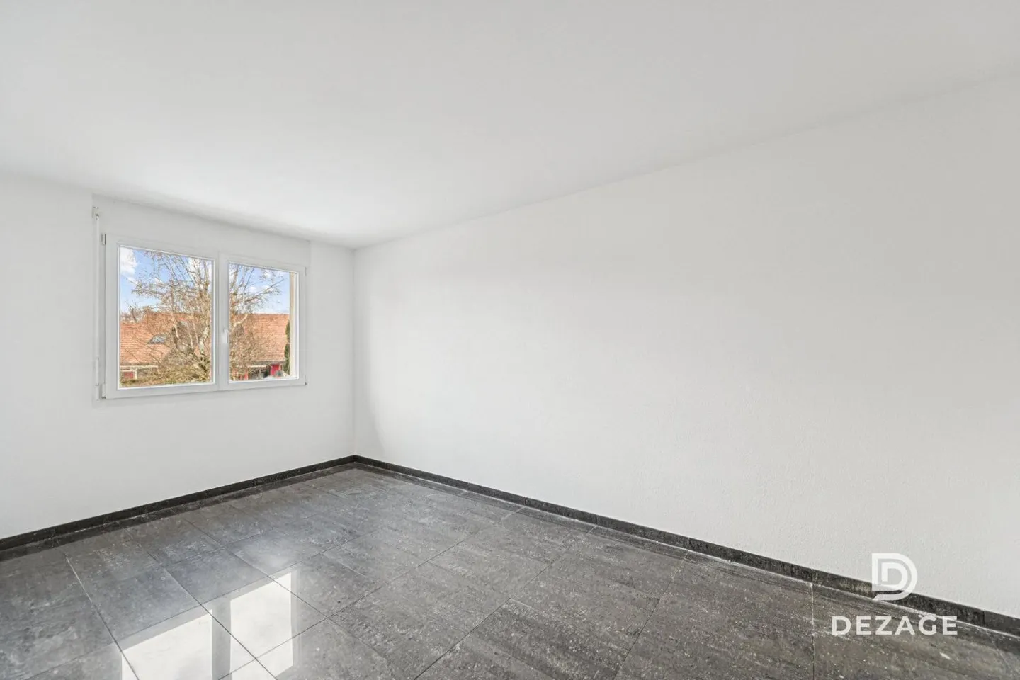 Space and modern comfort 2 minutes from Oron, schools and shops! - Photo 12 of 13