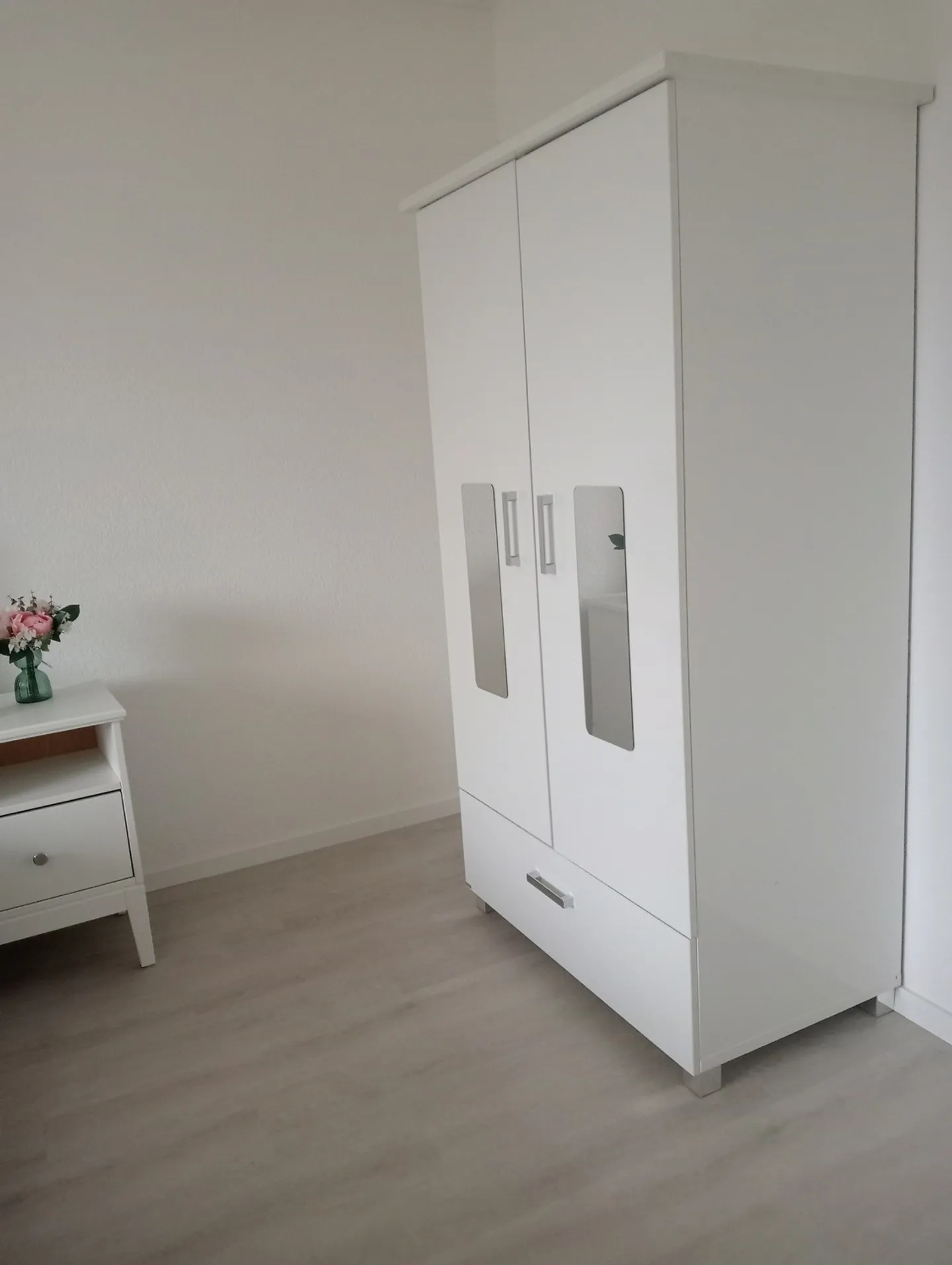 APPARTEMENT 5½ PIÈCES À VOLKETSWIL (ZH), MEUBLÉ - Photo 4 sur 10