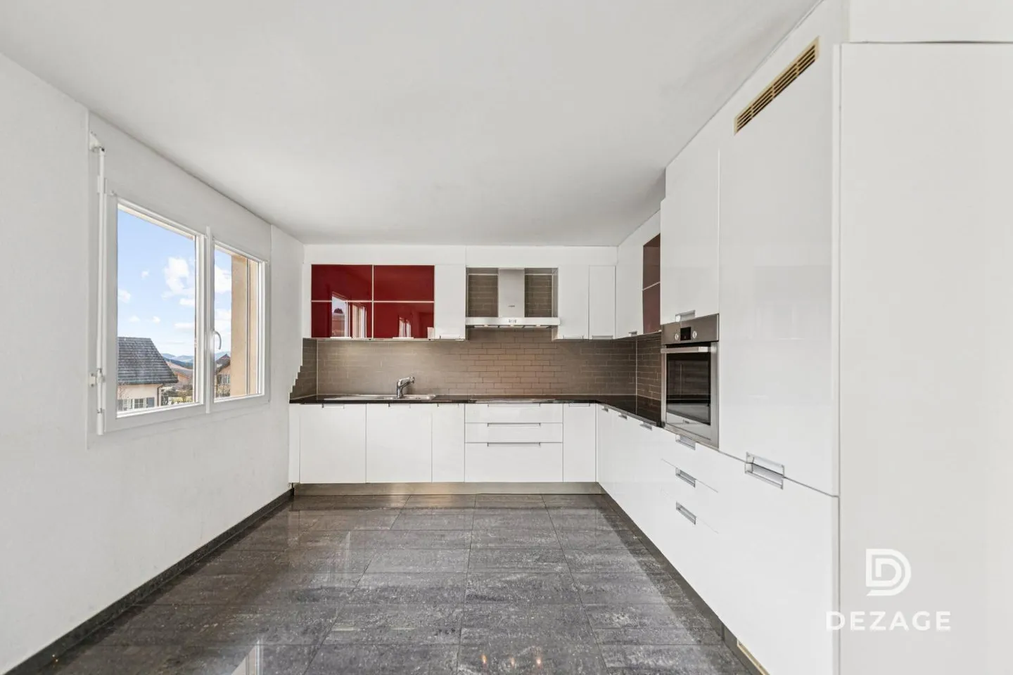 Space and modern comfort 2 minutes from Oron, schools and shops! - Photo 5 of 13