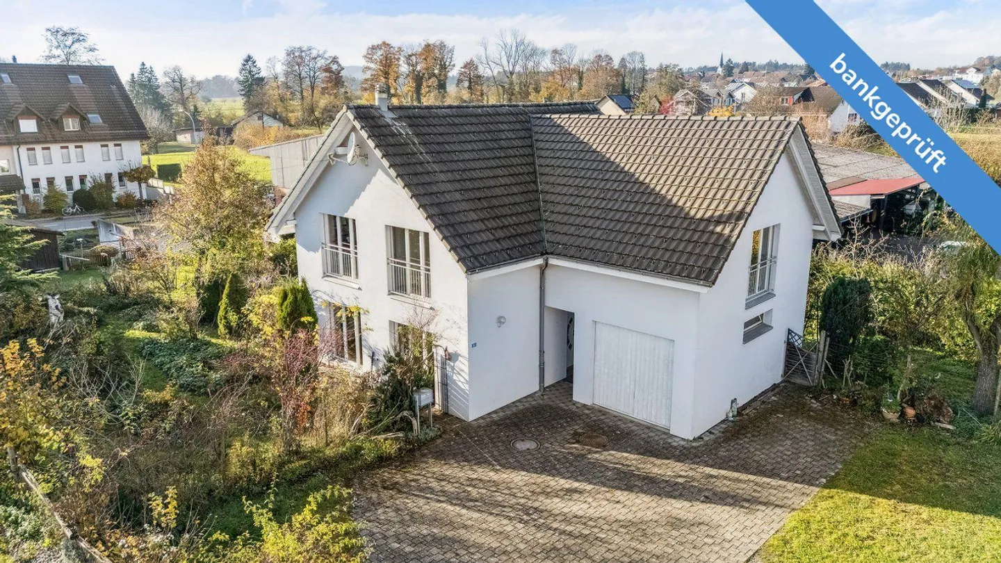 AgentSelly - Charming House in Mattwil - Photo 1 of 13