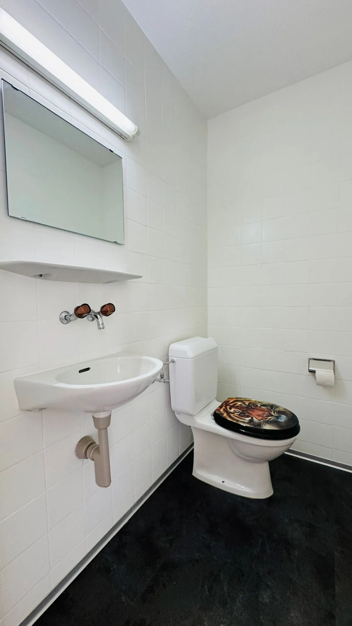 Appartement 4.5 pièces bien entretenu avec terrasse, cave et 1 place de parking - Photo 8 sur 12