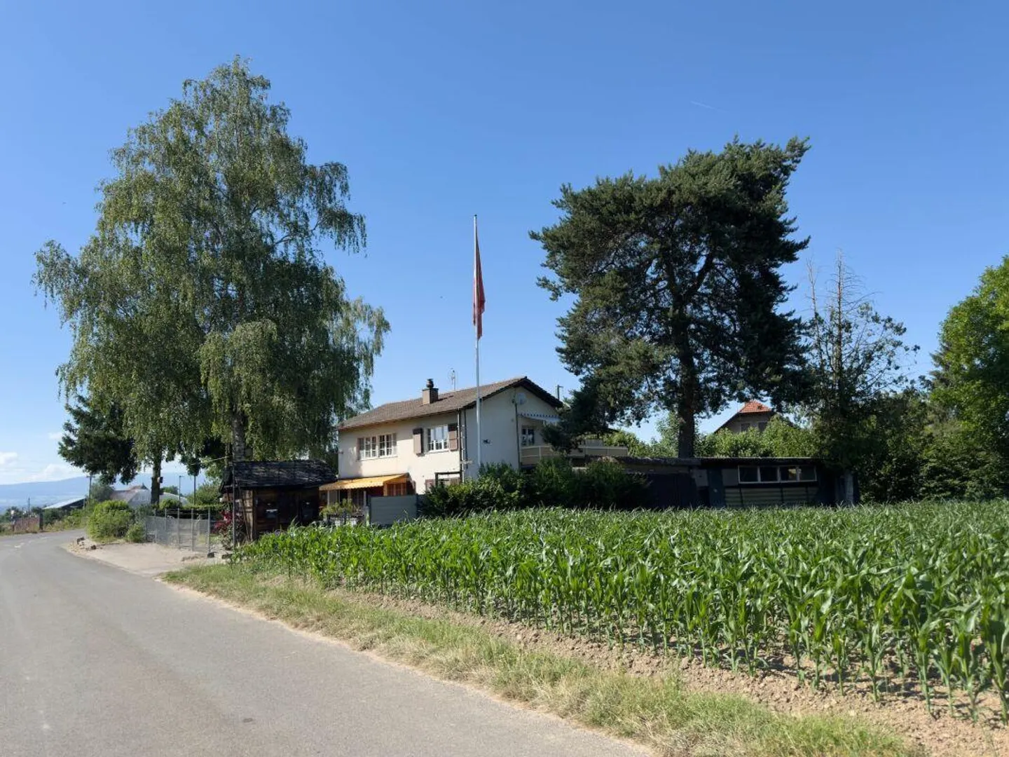 Maison individuelle de 6,5 pièces avec véranda, atelier et dépendances polyvalentes - Photo 26 sur 28