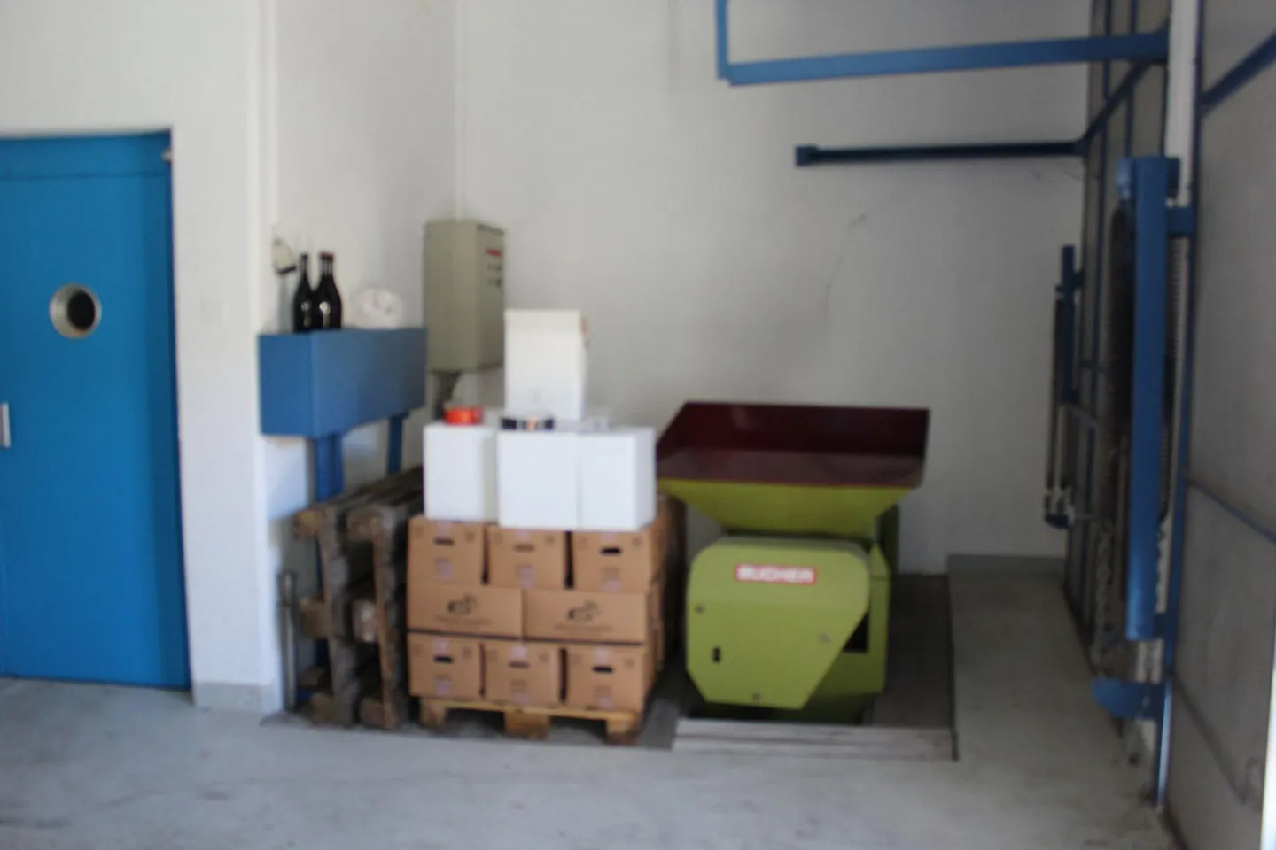 Cantina Attrezzata in Vendita - Foto 4 di 13