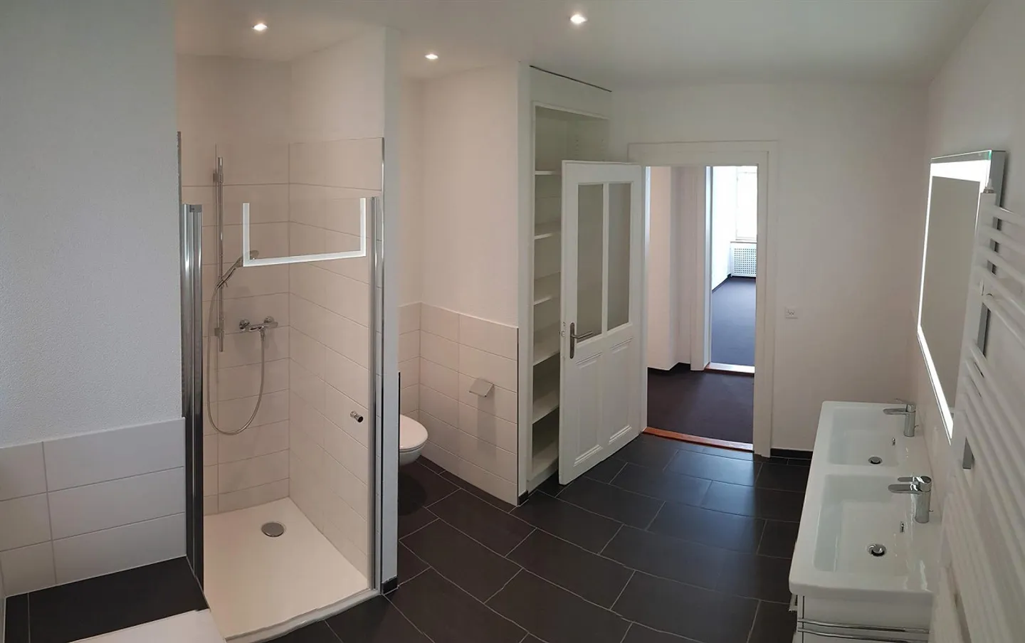 Elegante Stadtwohnung mit Komfort - Foto 7 von 9