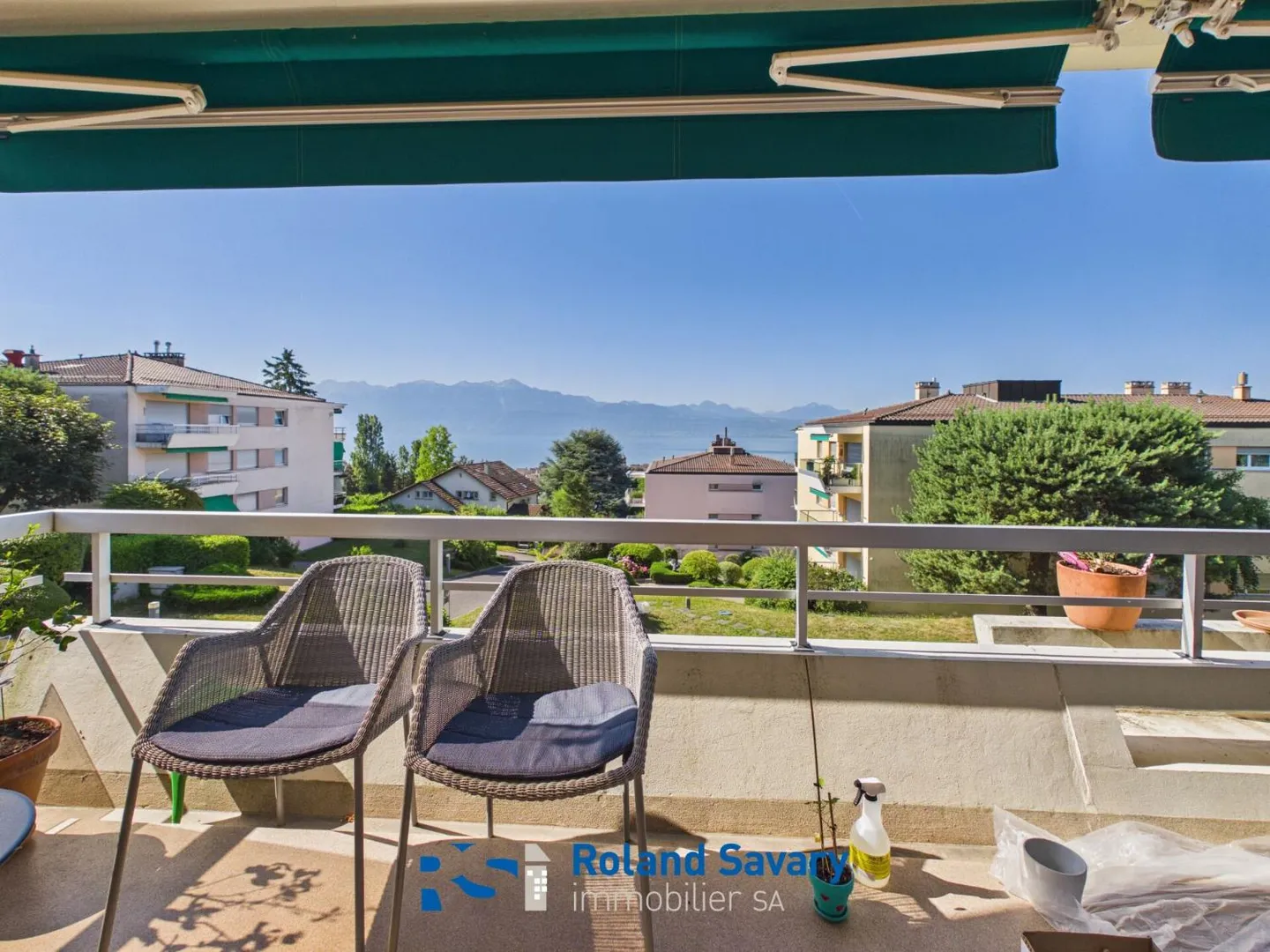 Bel Appartement avec Vue sur le Lac - Photo 12 sur 12