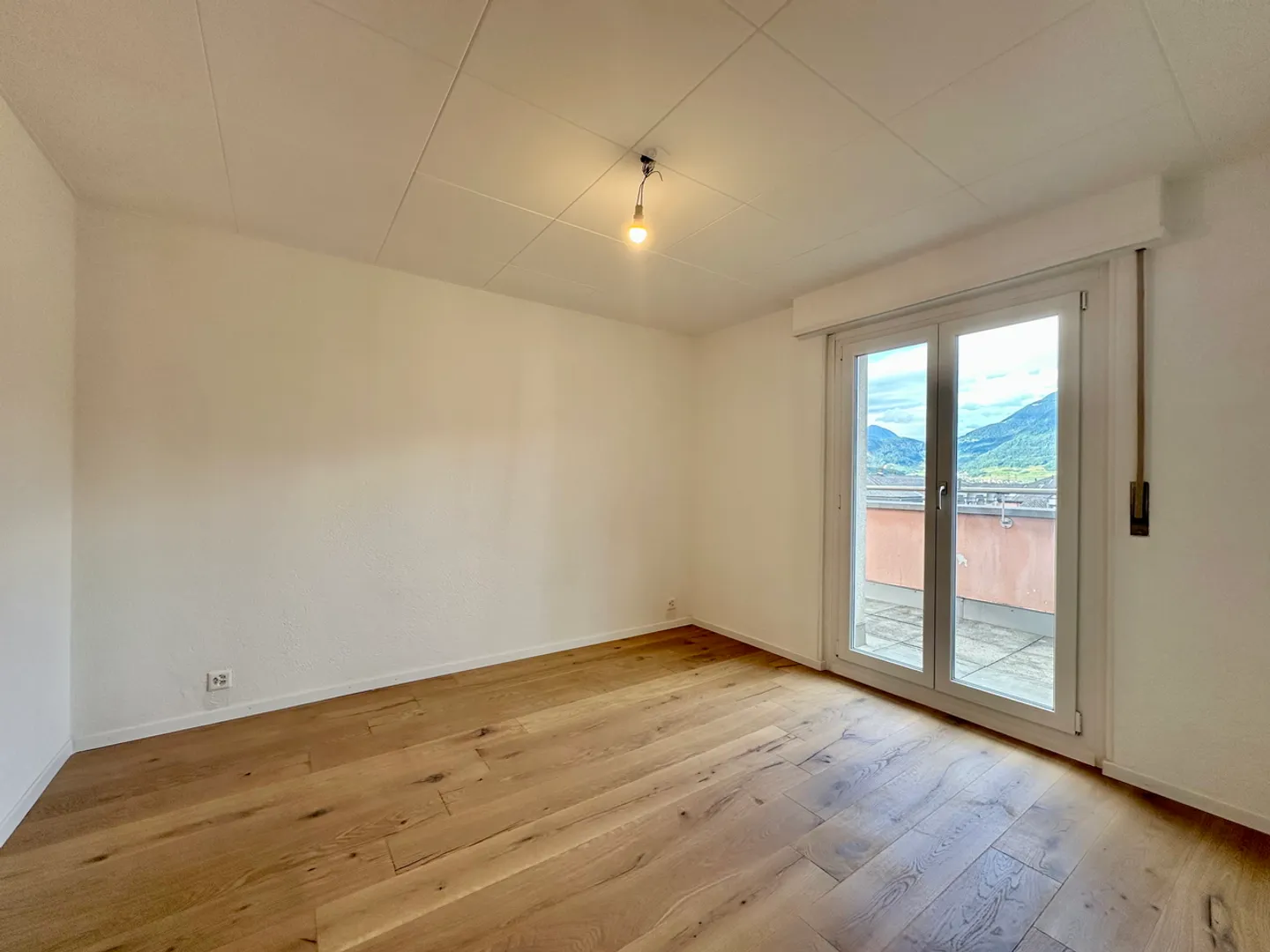 Chance nicht verpassen! Erster Kauf oder Investition, Sie wählen - Foto 4 von 6