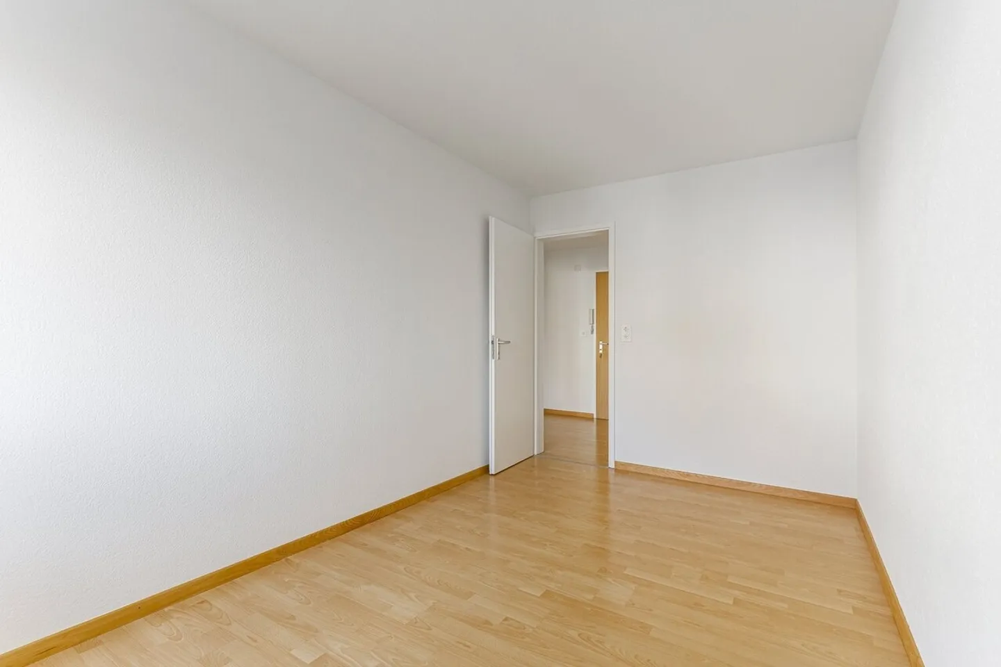 Appartamento attraente di 4,5 stanze a Utzenstorf – con 1 mese gratuito - Foto 8 di 11