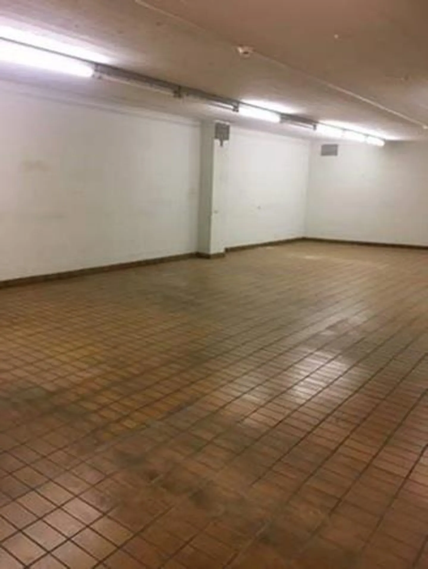 Geräumiger Lagerraum in Zürich - Foto 3 von 5