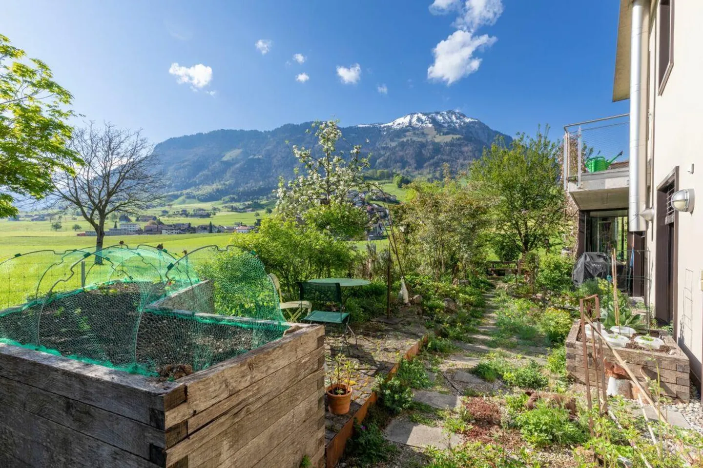 Maisonette with single-family home character - Photo 13 of 13