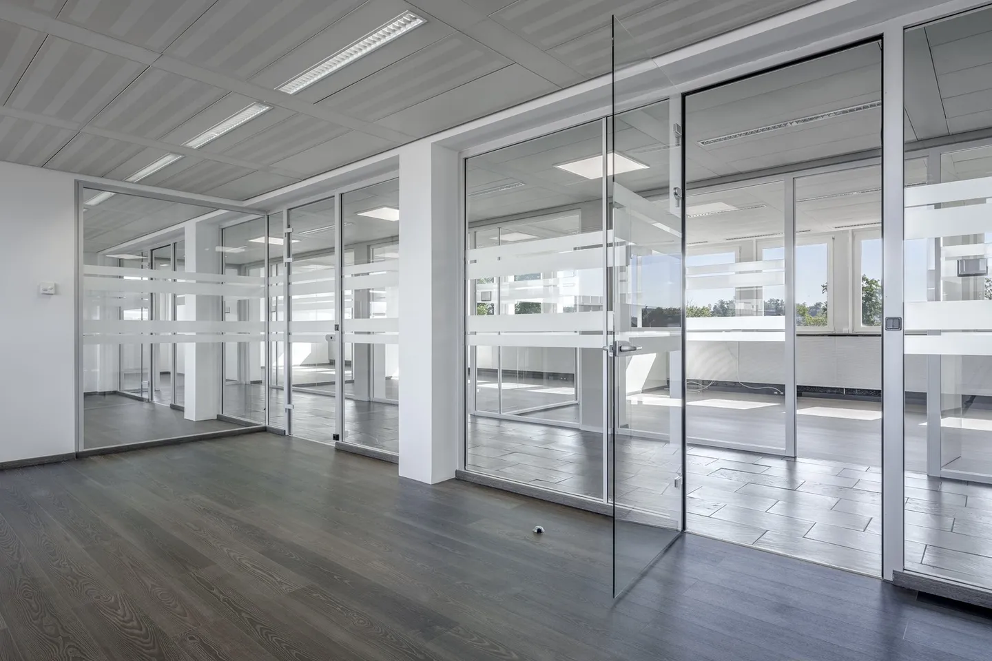 Modernes Büro in Glattbrugg - Foto 4 von 8