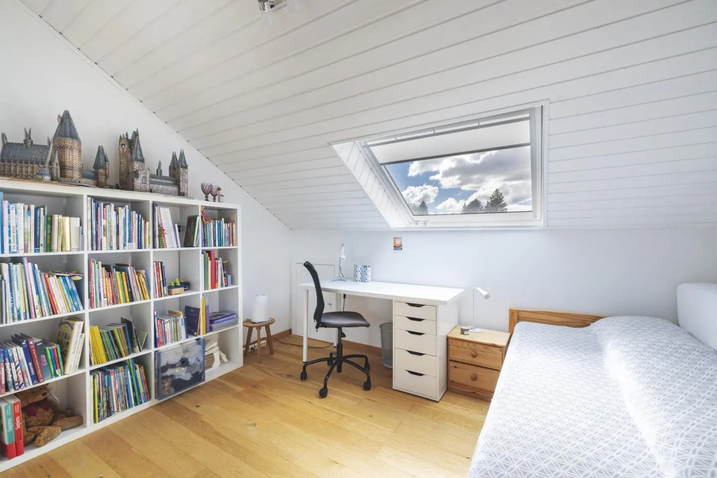 Vollständig renovierte Familienvilla mit Garten und freiem Blick - Epalinges - Foto 12 von 13