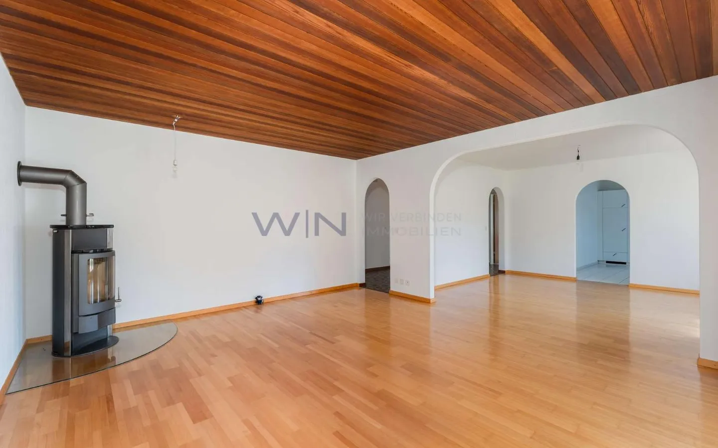 Charmantes Schweizer Chalet - Foto 1 von 13