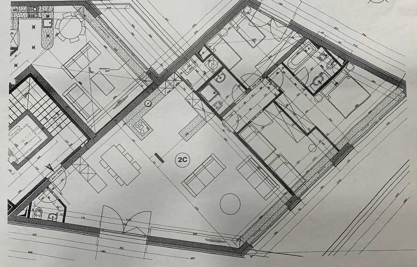 Modern and Central Apartment - Photo 18 of 18