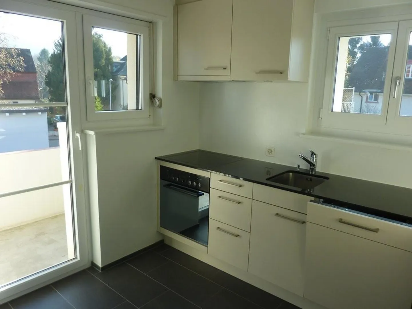 Helle 3-Zimmerwohnung mit Balkon - Foto 8 von 9