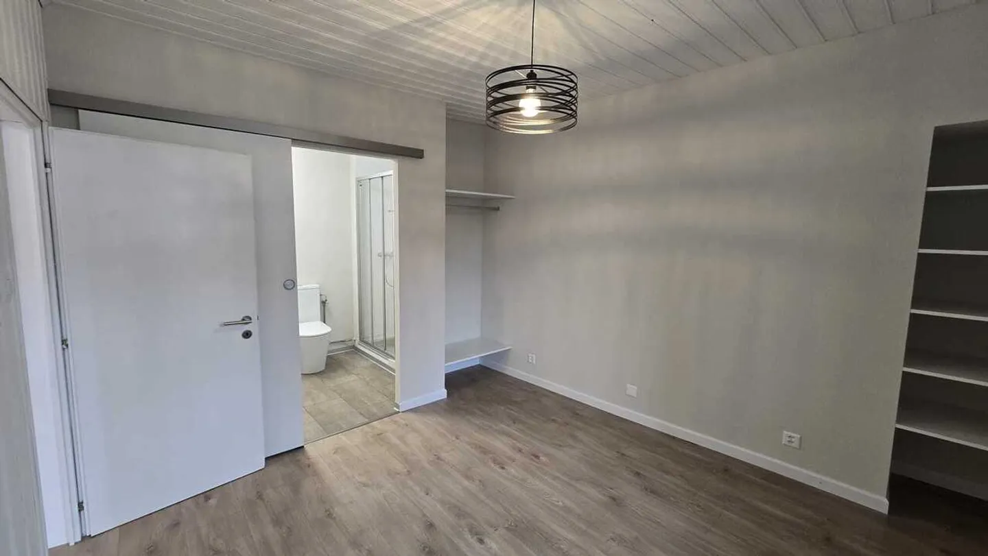 Wohnung 2 Zimmer mit Charme, renoviert - Foto 7 von 8